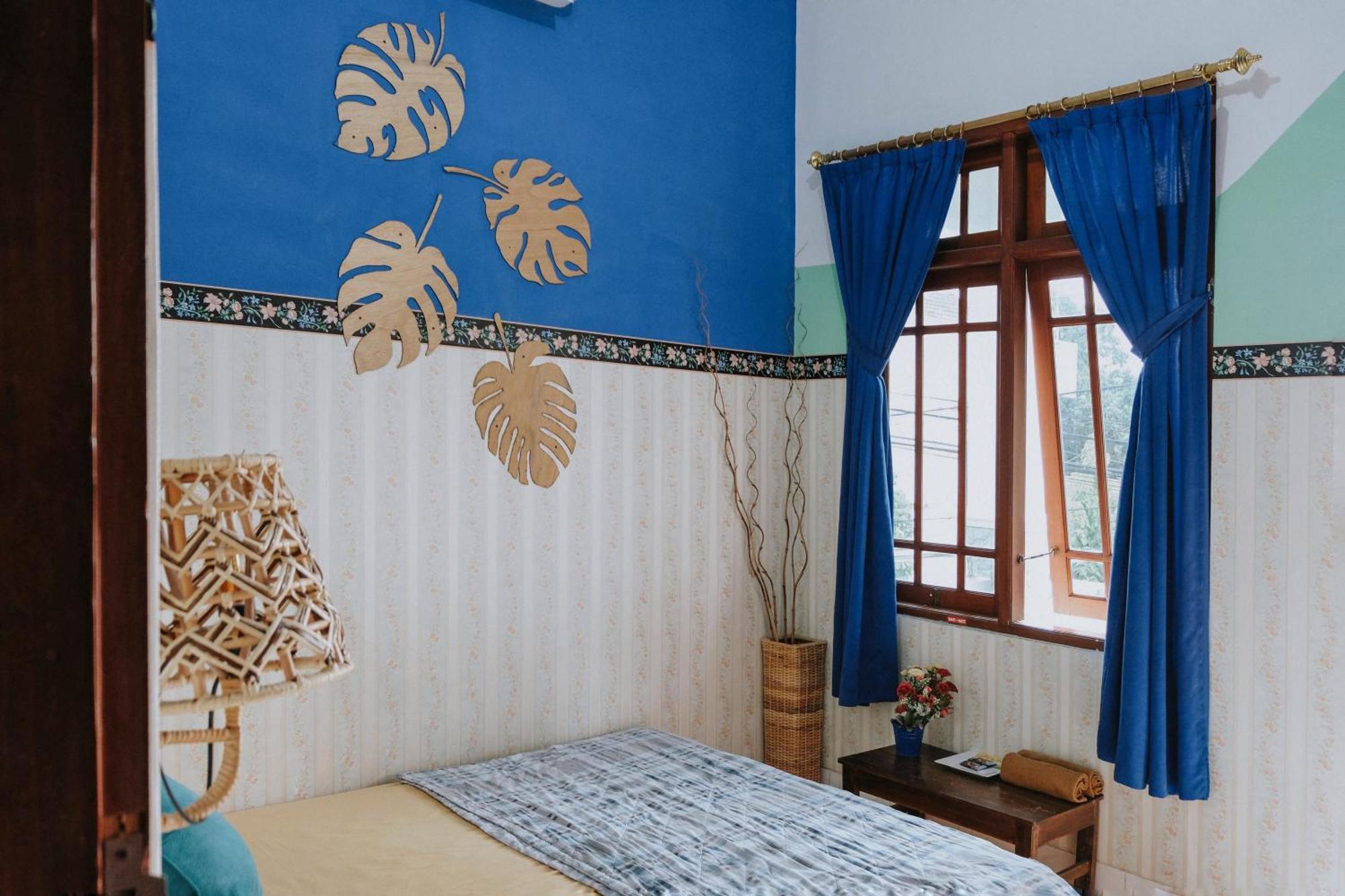 Glory Homestay Yogyakarta Exterior photo